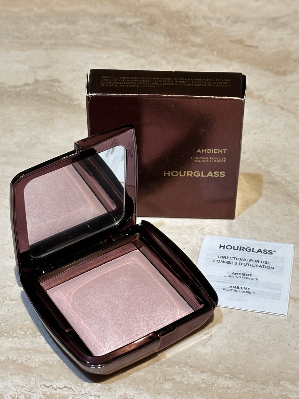 Hourglass Ambient Lighting finishing powder - Mood Light (Full Size)